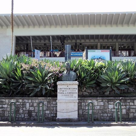 La Ferrovia Guest House 索伦托 外观 照片